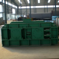 徐州廠家供應(yīng)對(duì)輥破碎機(jī)