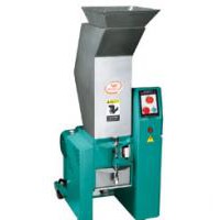 機邊破碎機，塑料機邊打料機，塑膠機邊碎料機