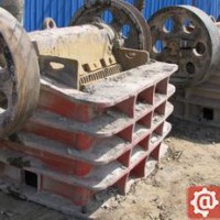 山東濰坊大量出售二手破碎機(jī)