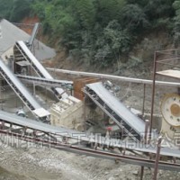 大型城鎮(zhèn)工業(yè)垃圾處理破碎站、可移動的環(huán)保破碎設(shè)備