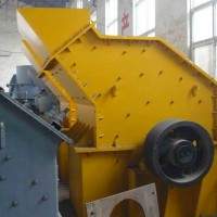 新型制砂機(jī)，破碎機(jī)