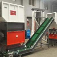 PVB汽車(chē)玻璃膜塊料單軸撕碎機(jī)