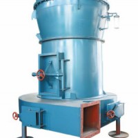 供應(yīng)雷蒙磨粉機(jī)/鄭州工大重工機(jī)器有限公司/破碎機(jī)生產(chǎn)廠家