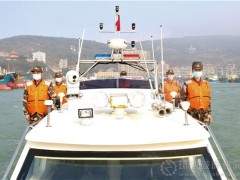 福建福州海警近一月繳獲繳獲走私成品油450余噸，涉案海砂近5萬(wàn)噸！