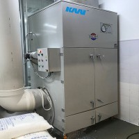 工業(yè)除塵器 脈沖濾筒除塵器 移動式小型集塵機 不銹鋼除塵器 環(huán)保除塵設備