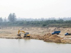 湖北安陸市690萬(wàn)噸河道砂石投入市場(chǎng)